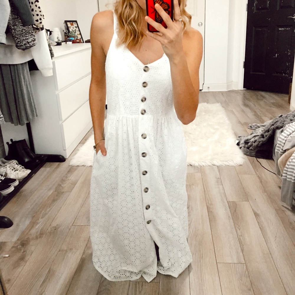 Japna Lace Dress